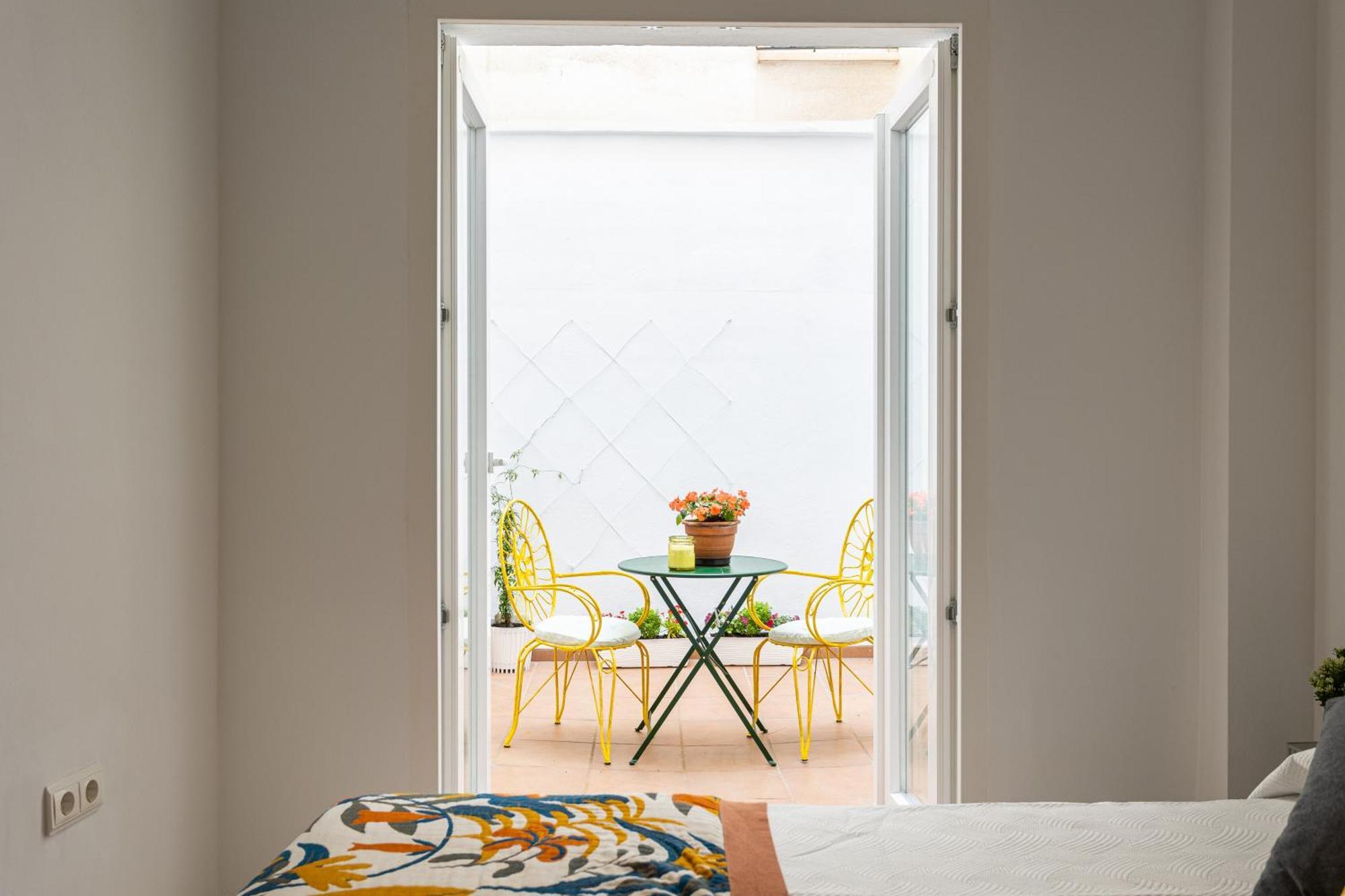 Twins Nest Malaga Apartment Екстериор снимка