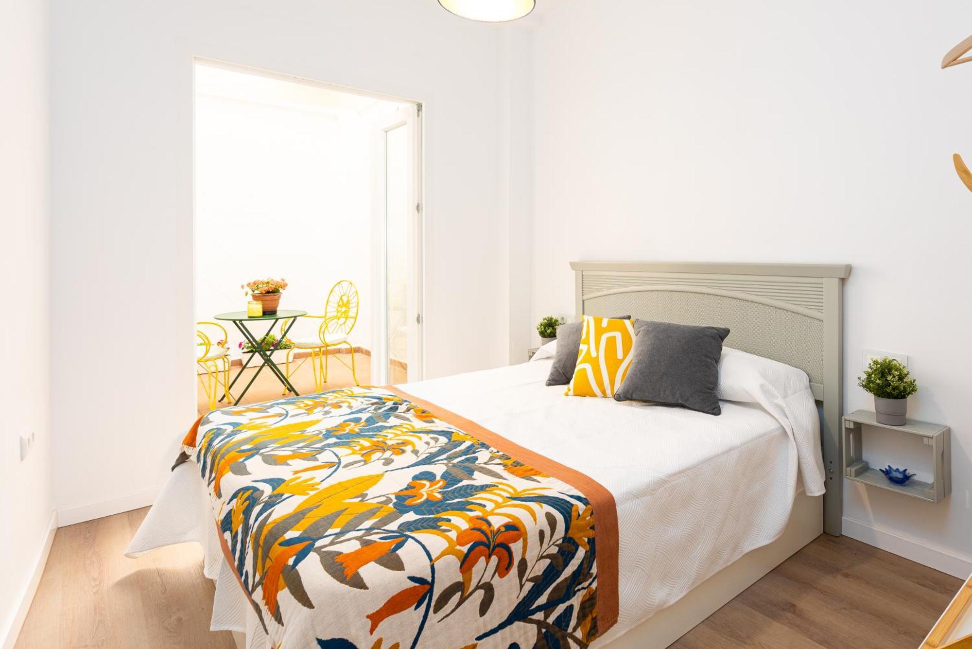Twins Nest Malaga Apartment Екстериор снимка