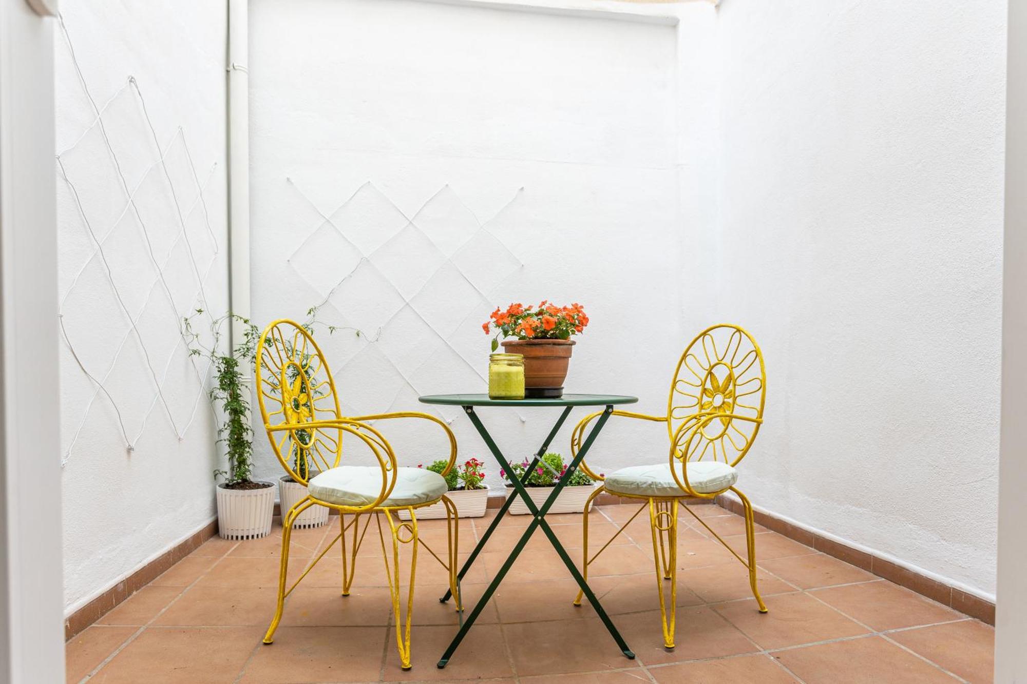 Twins Nest Malaga Apartment Екстериор снимка